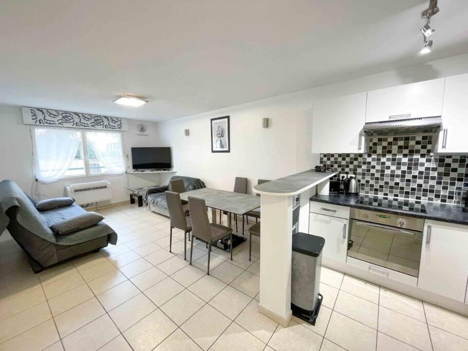 Modern One Bedroom Apartment In Cannes Eksteriør billede